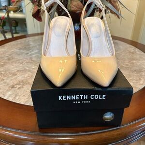 New Kenneth Cole Riley 85 Sling Pump Size 6